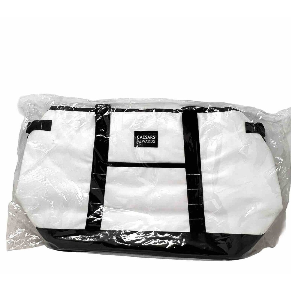 Caesars Casino Rewards Promo Cooler Bag Insulated Travel Large 24 Can White‎